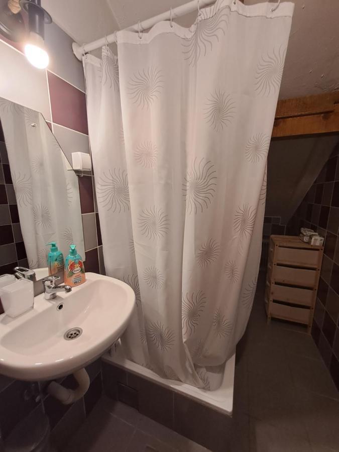 Sofi Apartman Ni Kültér fotó