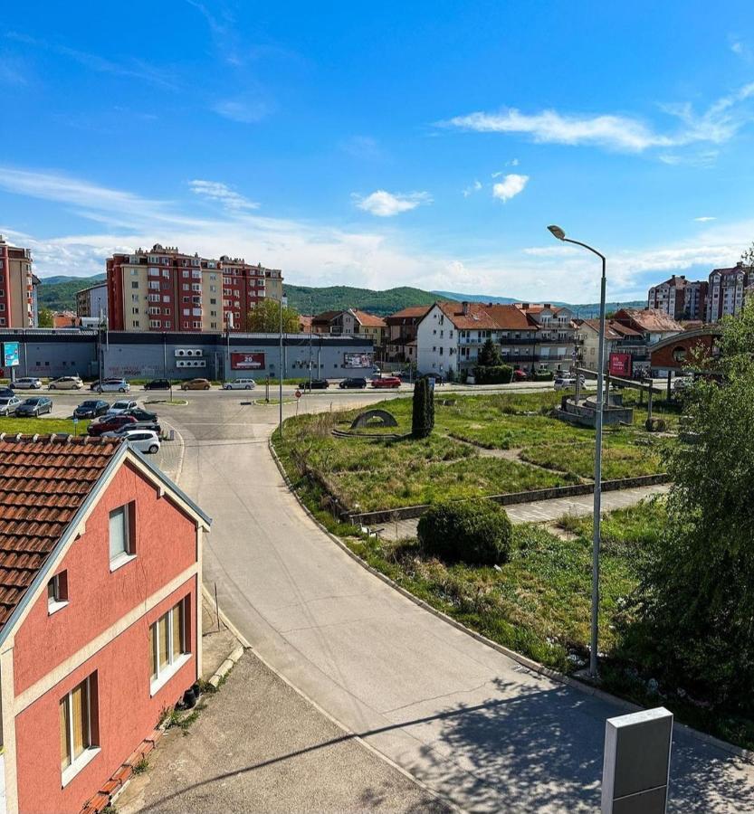Sofi Apartman Ni Kültér fotó