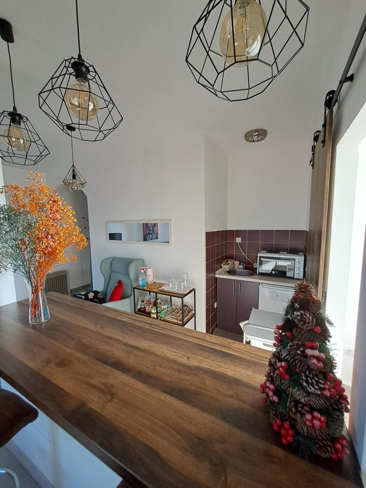 Sofi Apartman Ni Kültér fotó